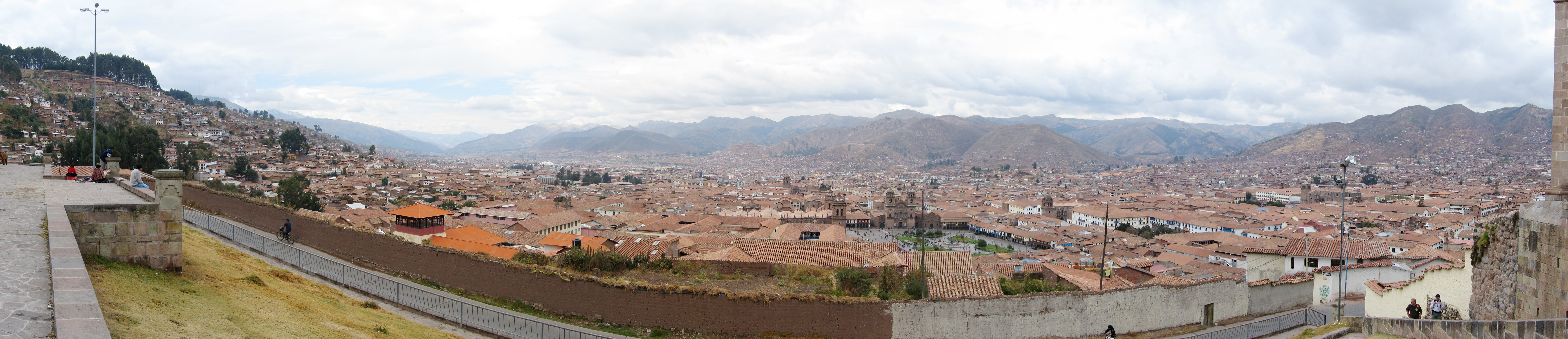 4571 Cusco panorama