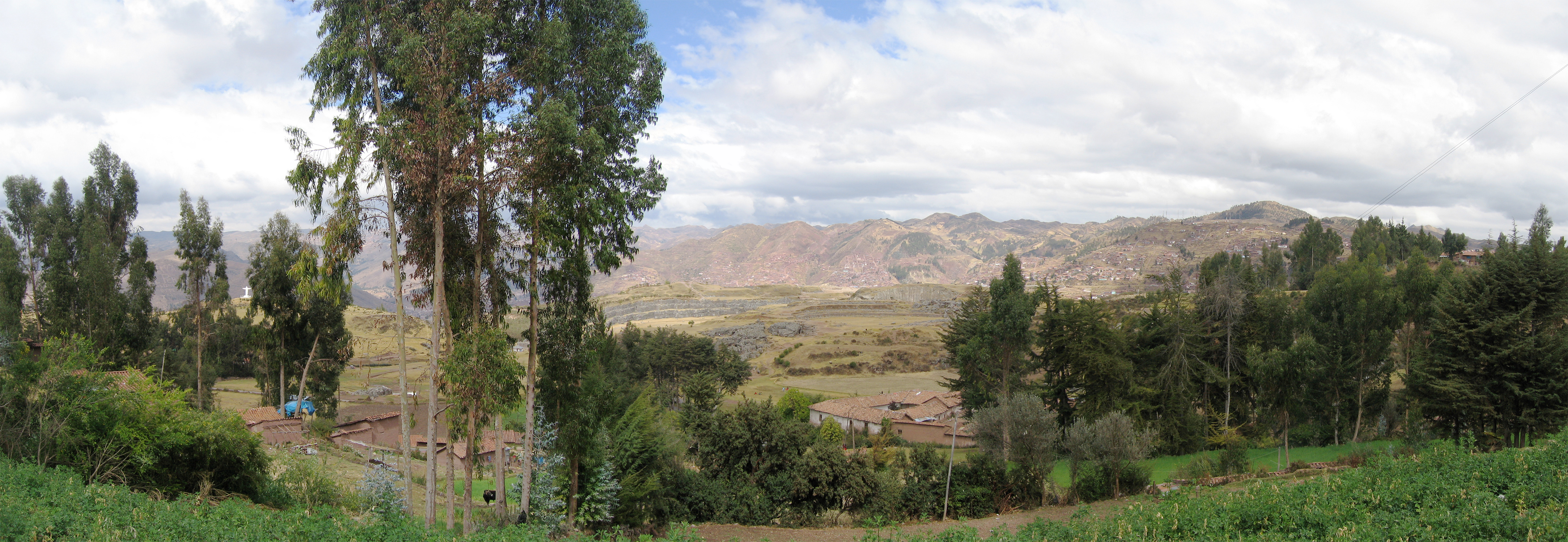 4584 Sayxayhuaman distant