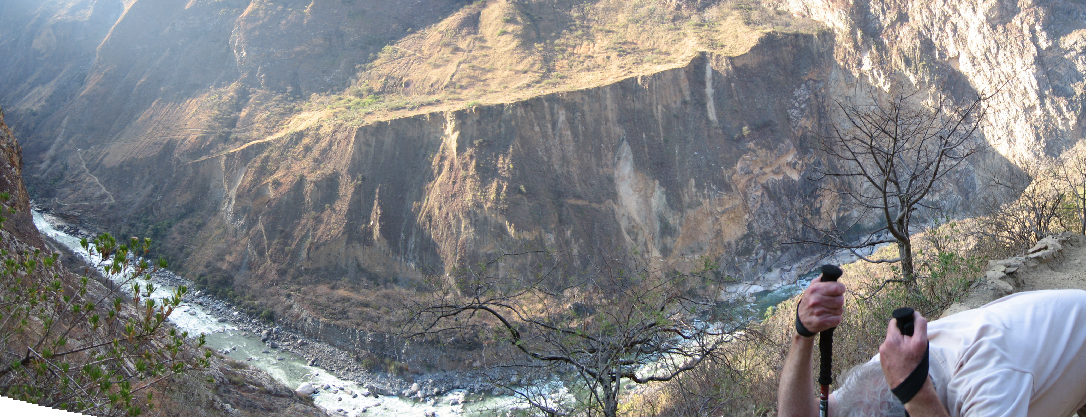 4721 Close to river