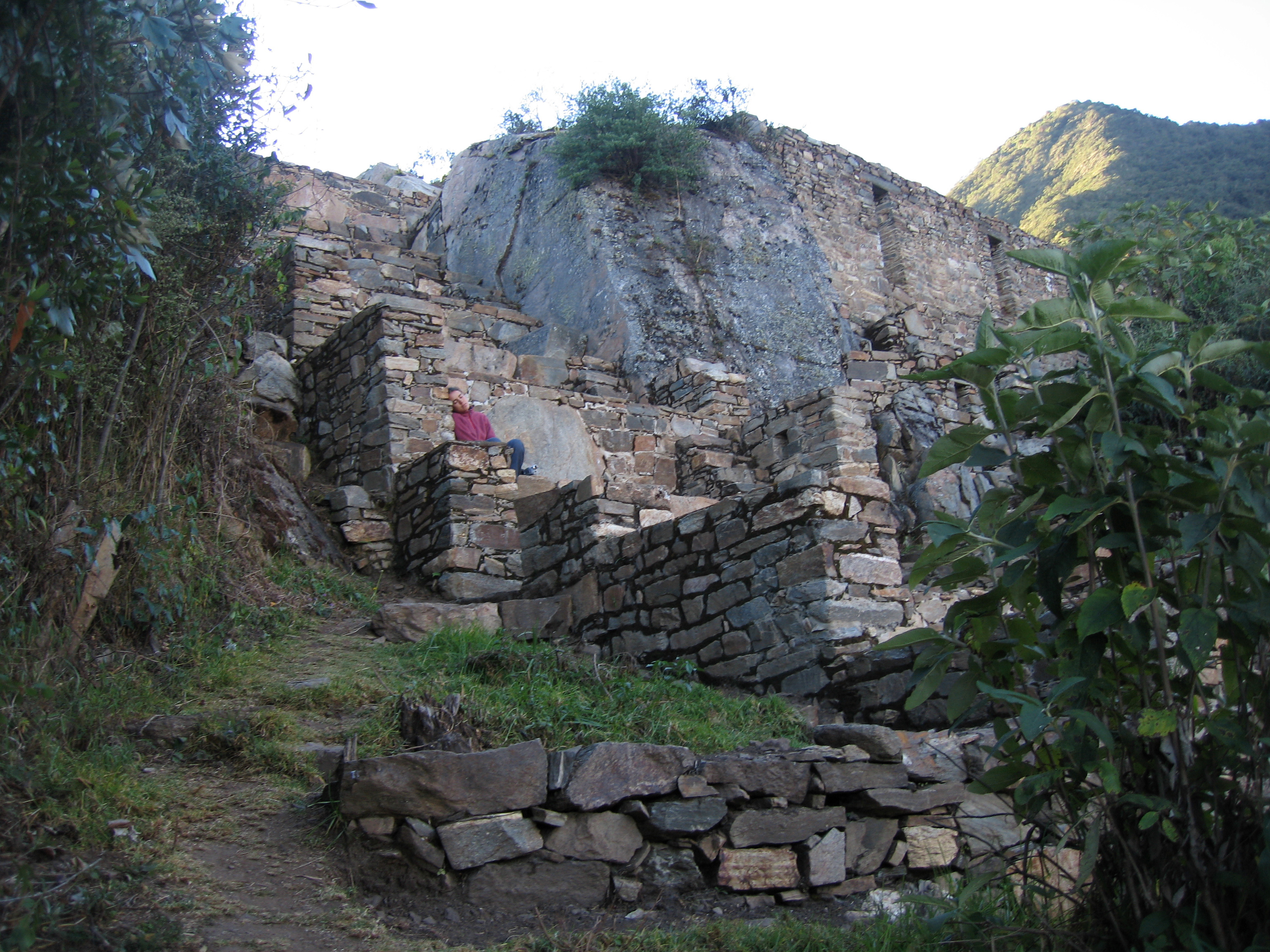 4811 asleep in ruins